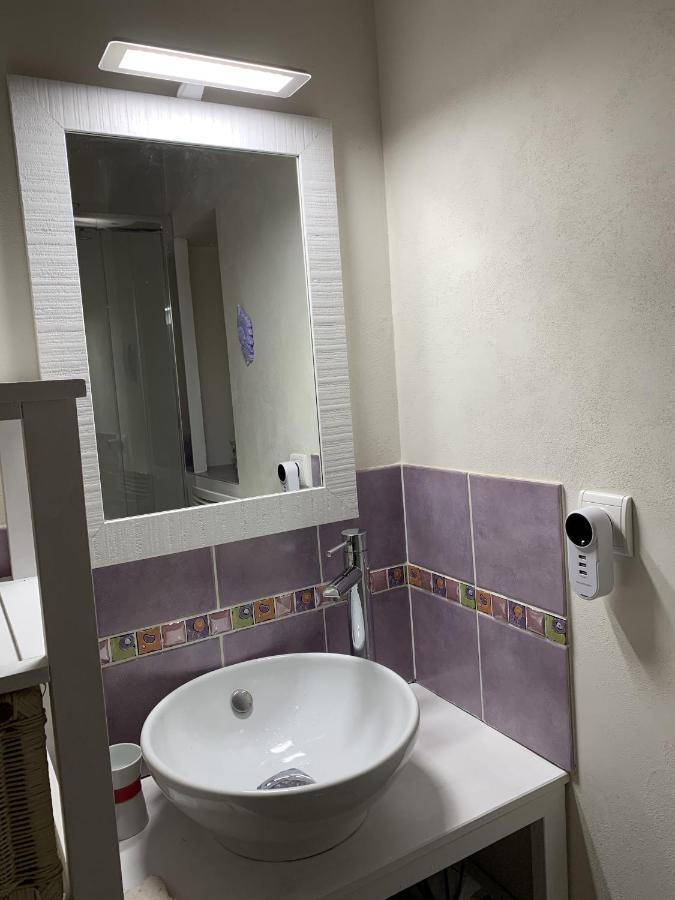 Communay Gablys Chambres Ngoại thất bức ảnh